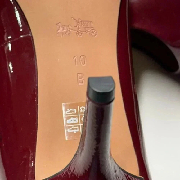 Coach Bowery Patent Leather Shoe/Pump/Heel Burgundy/Black Size 10B NWOT - Picture 10 of 12